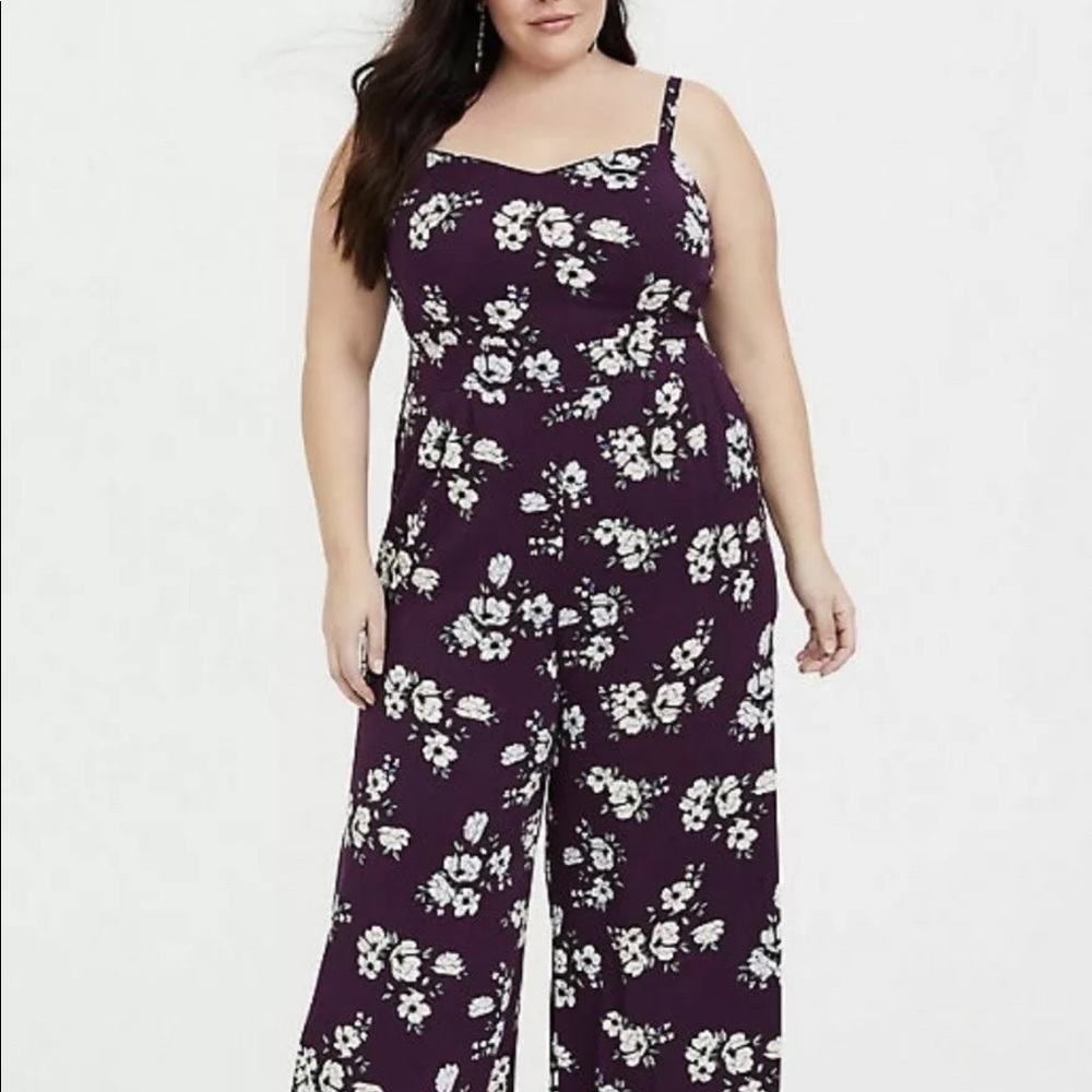 Torrid maroon burgundy romper floral tank